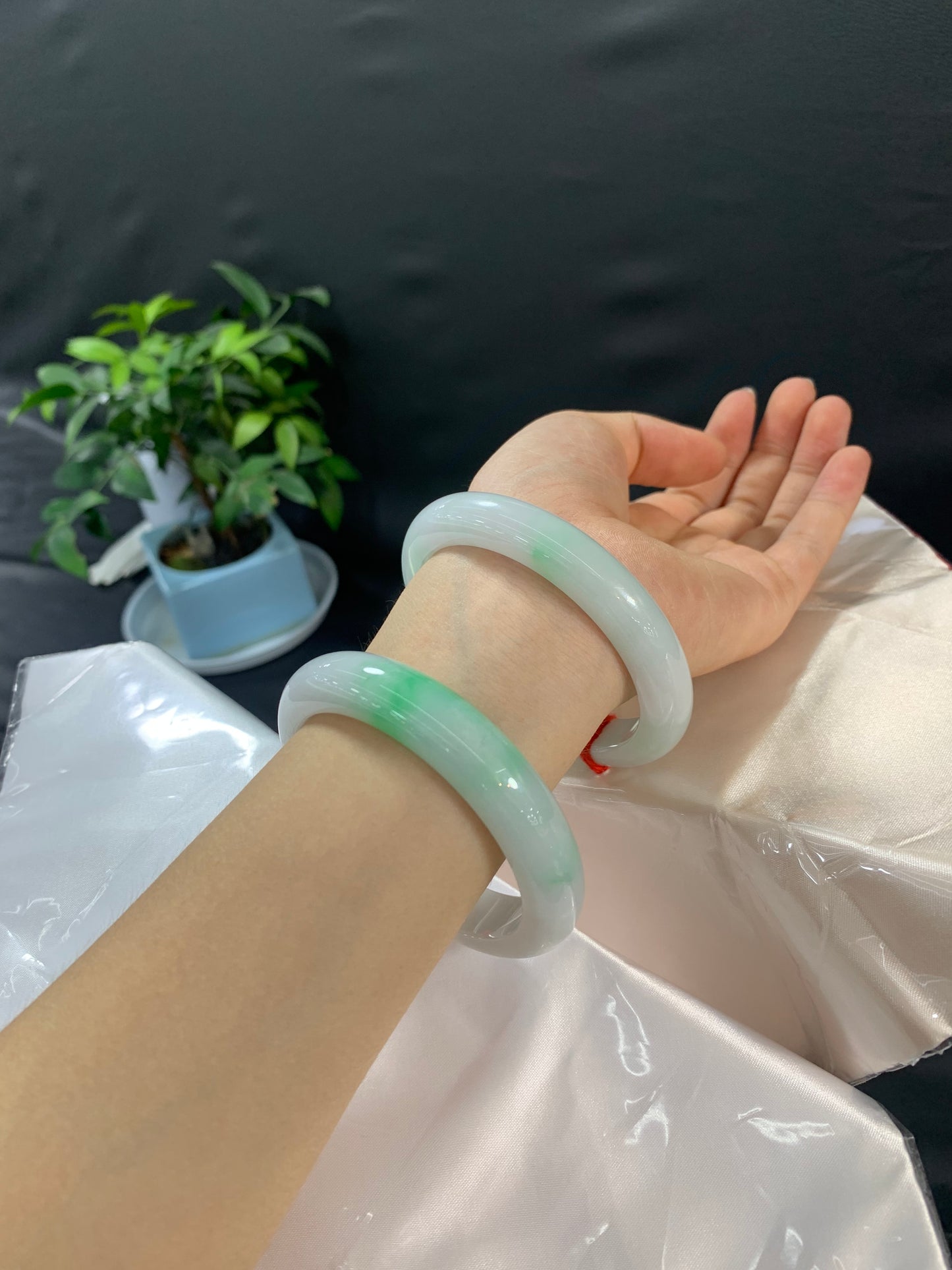 Jadeite Bangle